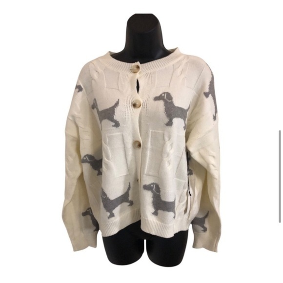 Cream & gray dachshund puppy dog print adorable cardgian sweater size medium new - Picture 3 of 10